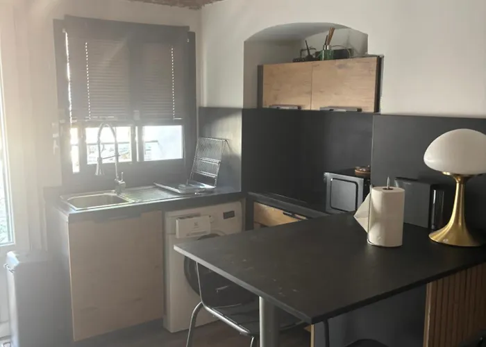 Casa Di A Volpe Corte (Corsica)